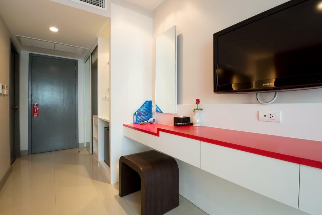 Alfresco Phuket Hotel Patong Exterior photo